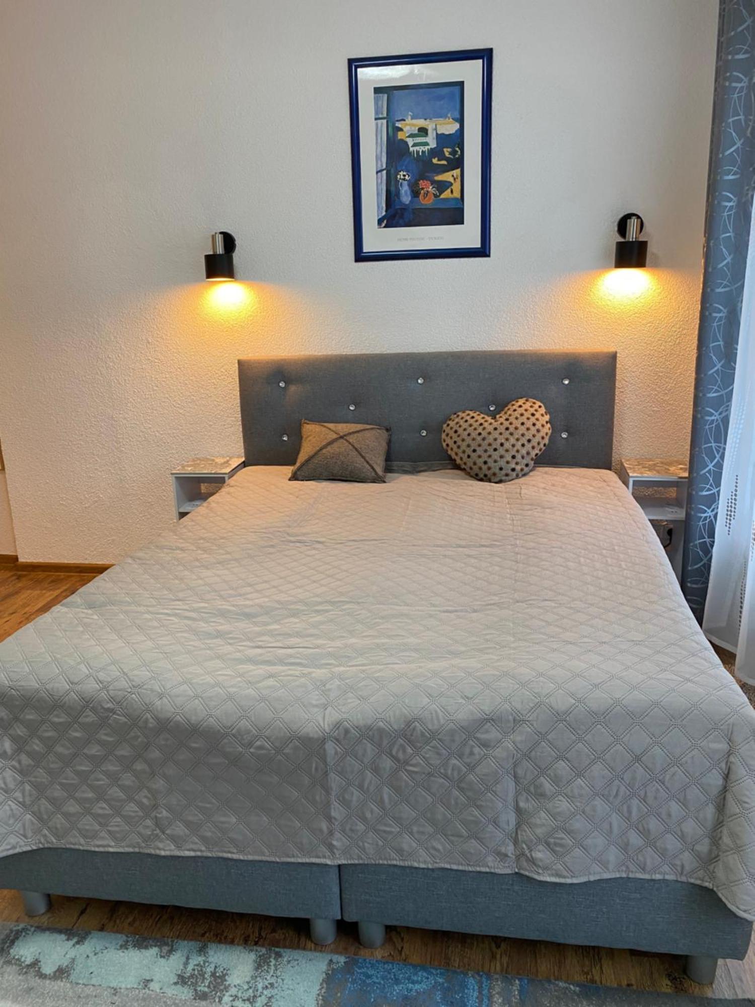 Modernes Studio Baden-Baden Dış mekan fotoğraf