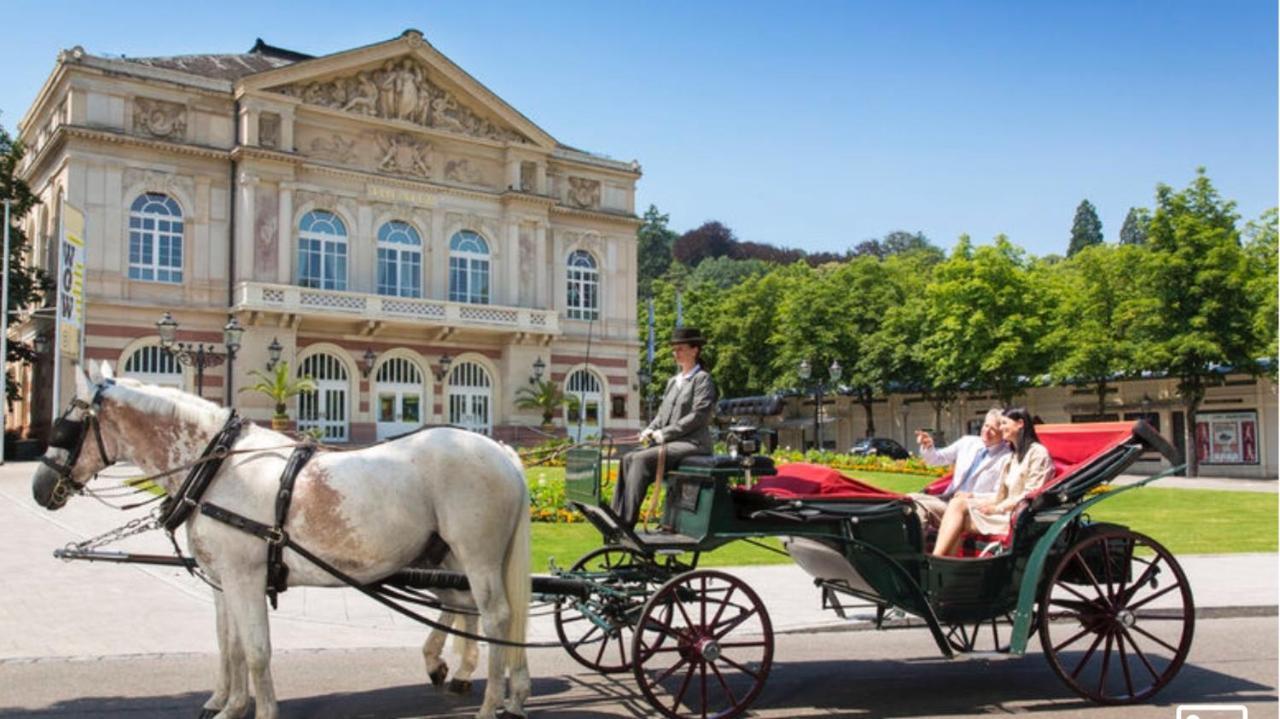 Modernes Studio Baden-Baden Dış mekan fotoğraf